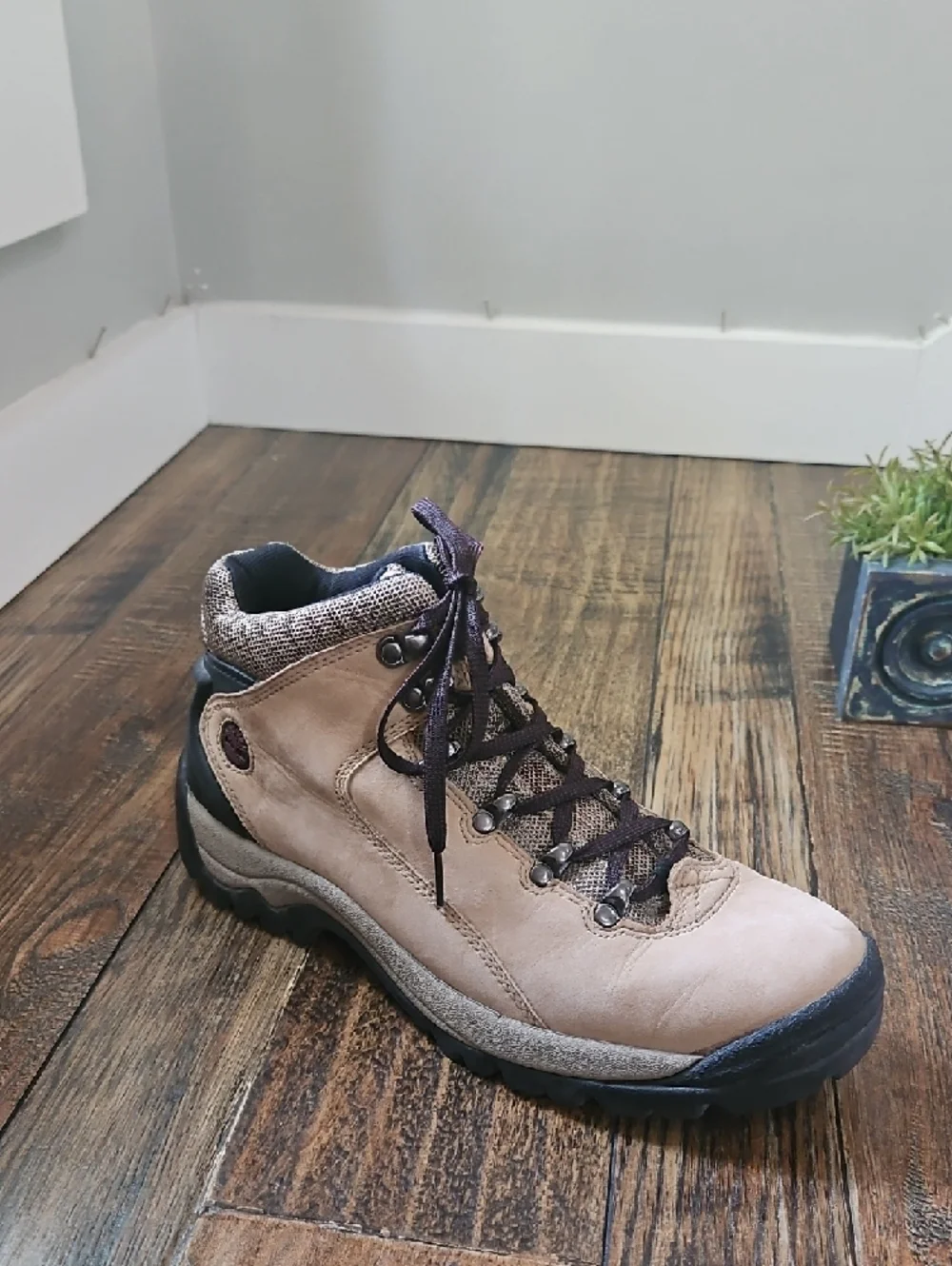 Timberland Men's Tan and Black Hiking‎ Boot